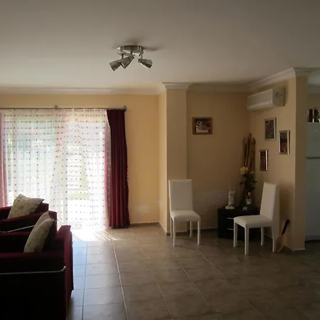 Prázdninový dům Gardenia 12 *